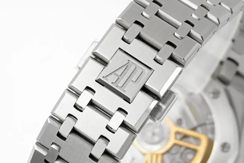 Audemars Piguet Royal Oak 15500ST.OO.1220ST.01 - Image 5
