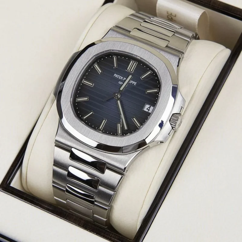 Patek Philippe Nautilus 5711/1A-001 - Image 7